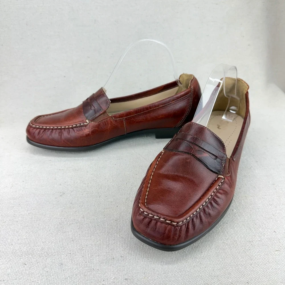 SAS Womens Penny Loafers Brown Leather Moc Toe Flats Made in USA 9.5 WW